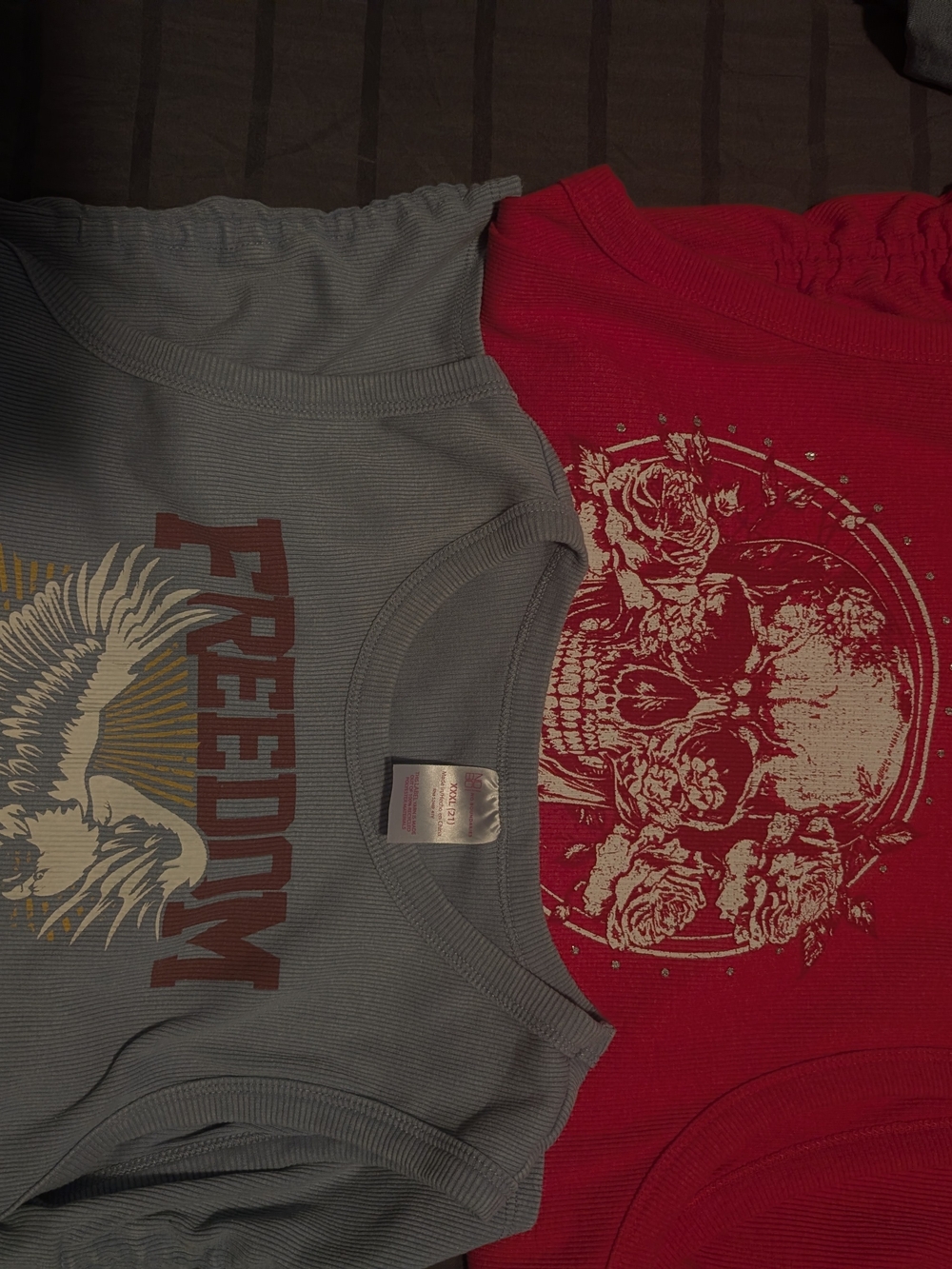 2 No Boundaries Freedom Graphic Tank Top Blue Red